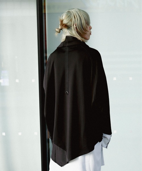 rovtski(ロフトスキー)の「ボリュームネックアシメカットソー(Tシャツ/カットソー・レディース・ブラック・FREE)」の12枚目の写真