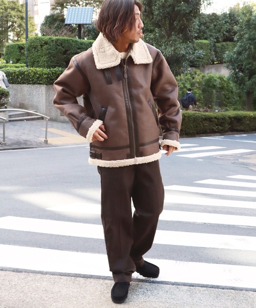 Alpha Industries(アルファインダストリーズ)の「ALPHA INDUSTRIES/アルファインダストリーズ B-3 FAKE MOUTON フライトジャケット(ムートンコート・メンズ・ブラック/ブラウン・M/L/XL)」の14枚目の写真
