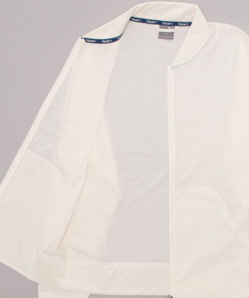PUMA（プーマ）の「《PUMA》TRAIN OFF SEASON ウーブン 522986（ナイロンジャケット・メンズ・ブラック/ホワイト・XL/L/M/2XL/S）」の4枚目の写真