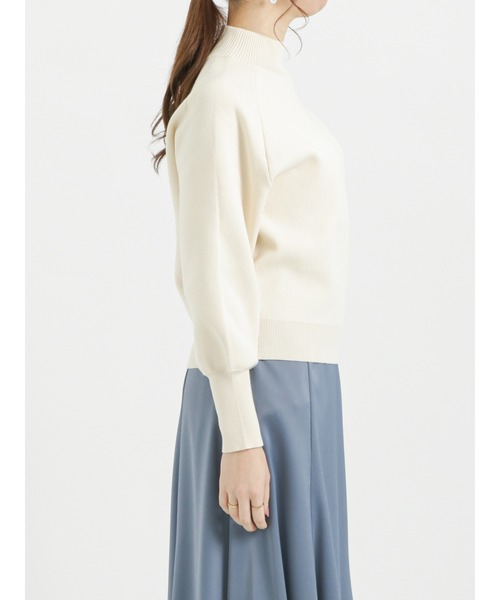 Te chichi（テチチ）の「ハイネックプルオーバー（ニット/セーター・レディース・ベージュ/ブルー/ネイビー・ﾌﾘ-）」の8枚目の写真