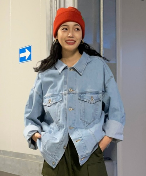 RODEO CROWNS WIDE BOWL(ロデオクラウンズワイドボウル)の「LOSE COLOR DENIM JACKET(デニムジャケット・レディース・ホワイト/ライトブルー・FREE)」の2枚目の写真