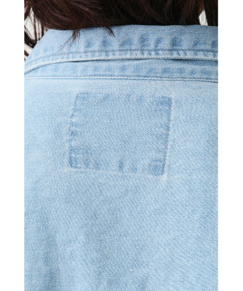 RODEO CROWNS WIDE BOWL(ロデオクラウンズワイドボウル)の「LOSE COLOR DENIM JACKET(デニムジャケット・レディース・ホワイト/ライトブルー・FREE)」の11枚目の写真