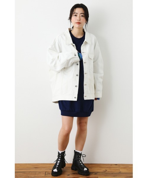 RODEO CROWNS WIDE BOWL(ロデオクラウンズワイドボウル)の「LOSE COLOR DENIM JACKET(デニムジャケット・レディース・ホワイト/ライトブルー・FREE)」の13枚目の写真
