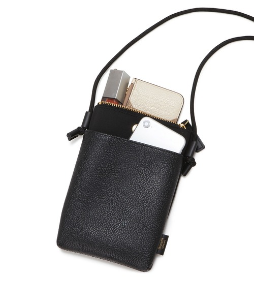 Breath TOPKAPI（ブレストプカピ）の「【WEB限定】【Breath TOPKAPI/ブレス トプカピ】SCOTCH GRAIN スコッチグレイン マザーズバッグ バイカラー スマホショルダー バッグ【VERY 掲載】（ショルダーバッグ・レディース・ライトグレー/ブラック・FREE）」の4枚目の写真