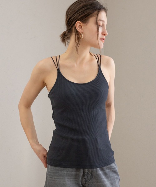 bijorie（ビジュリィ）の「【bijorie】カップ付きリブキャミ／NEW BASIC series 23SS（キャミソール・レディース・レッド/オフホワイト/チャコール・MEDIUM/LARGE/LG）」の3枚目の写真