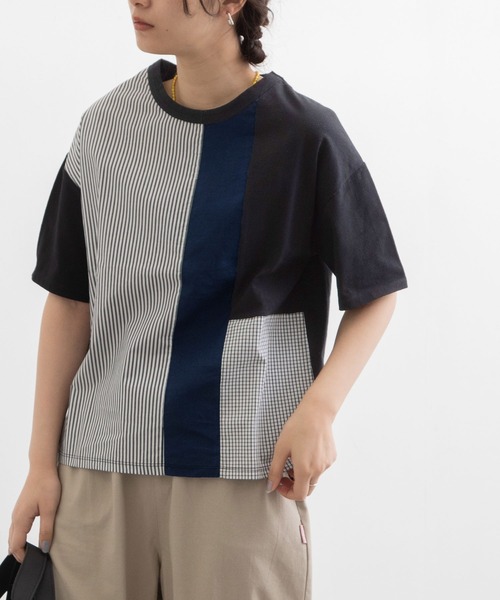 POU DOU DOU（プードゥドゥ）の「ランダムパッチワークTee（Tシャツ/カットソー・レディース・オフホワイト/ブラック/ライトブルー・3）」の2枚目の写真