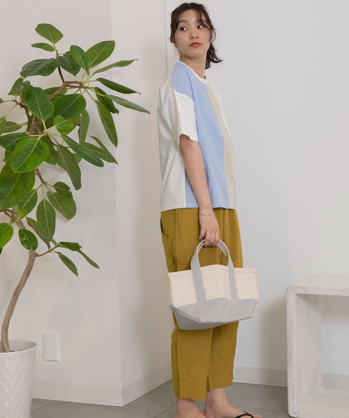 POU DOU DOU（プードゥドゥ）の「ランダムパッチワークTee（Tシャツ/カットソー・レディース・オフホワイト/ブラック/ライトブルー・3）」の15枚目の写真