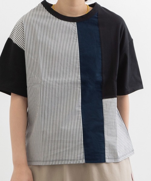POU DOU DOU（プードゥドゥ）の「ランダムパッチワークTee（Tシャツ/カットソー・レディース・オフホワイト/ブラック/ライトブルー・3）」の7枚目の写真