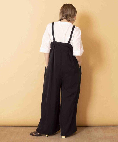 OSMOSIS(オズモーシス)の「サイドタックサロペットパンツ(サロペット/オーバーオール・レディース・ライトベージュ/ブラック/ベージュ・ONE SIZE)」の13枚目の写真