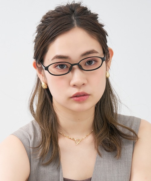 Zoff（ゾフ）の「オーバル型 メガネ｜軽量｜BASIC（ベーシック）（メガネ・メンズ・ブラウン/ブラック/パープル/ベージュ・FREE）」の11枚目の写真