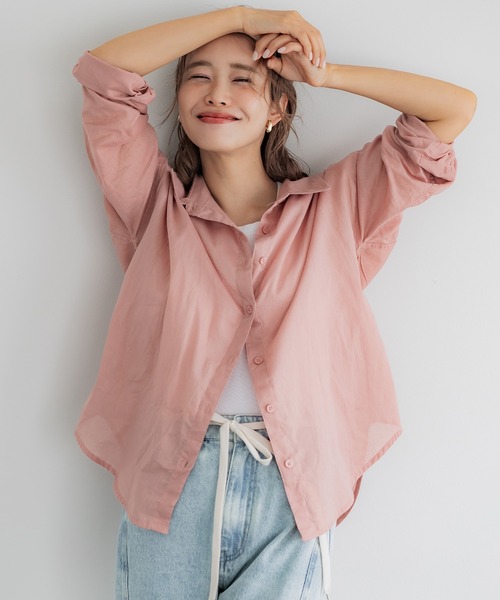 coca（coca）（コカ）の「ガーゼシャツ（シャツ/ブラウス・レディース・ブラック/ライトブルー/ホワイト/ブラウン/ピンク/ライトグリーン/グレイッシュベージュ/マスタード/パープル/ネイビー/イエロー/ライトピンク/ライトベージュ/ダークベージュ/グリーン/ラベンダー/レッド/ライトグレー/チャコール/ダークブルー/ピンク系その他/ダークブラウン/カーキ/ベージュ・M/L/S/XL）」の22枚目の写真