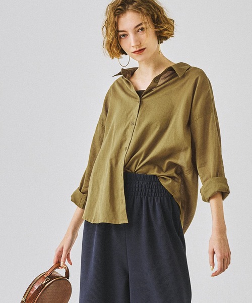 coca（coca）（コカ）の「ガーゼシャツ（シャツ/ブラウス・レディース・ブラック/ライトブルー/ホワイト/ブラウン/ピンク/ライトグリーン/グレイッシュベージュ/マスタード/パープル/ネイビー/イエロー/ライトピンク/ライトベージュ/ダークベージュ/グリーン/ラベンダー/レッド/ライトグレー/チャコール/ダークブルー/ピンク系その他/ダークブラウン/カーキ/ベージュ・M/L/S/XL）」の6枚目の写真