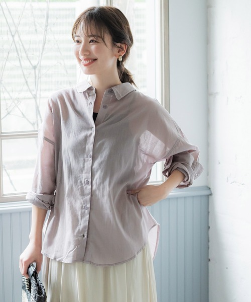 coca（coca）（コカ）の「ガーゼシャツ（シャツ/ブラウス・レディース・ブラック/ライトブルー/ホワイト/ブラウン/ピンク/ライトグリーン/グレイッシュベージュ/マスタード/パープル/ネイビー/イエロー/ライトピンク/ライトベージュ/ダークベージュ/グリーン/ラベンダー/レッド/ライトグレー/チャコール/ダークブルー/ピンク系その他/ダークブラウン/カーキ/ベージュ・M/L/S/XL）」の9枚目の写真