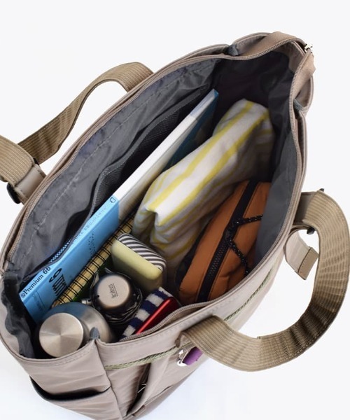 anello（アネロ）の「BASE TOTE BAG（トートバッグ・レディース・ミント/ブラック/ネイビー/ライトグレー/ベージュ・-）」の15枚目の写真