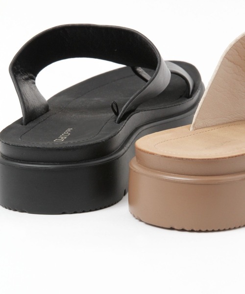 studio CLIP（スタディオクリップ）の「かる楽トングサンダル（サンダル・レディース・ブラック/ゴールド/その他3/ブラウン・SMALL/MEDIUM/LARGE）」の6枚目の写真