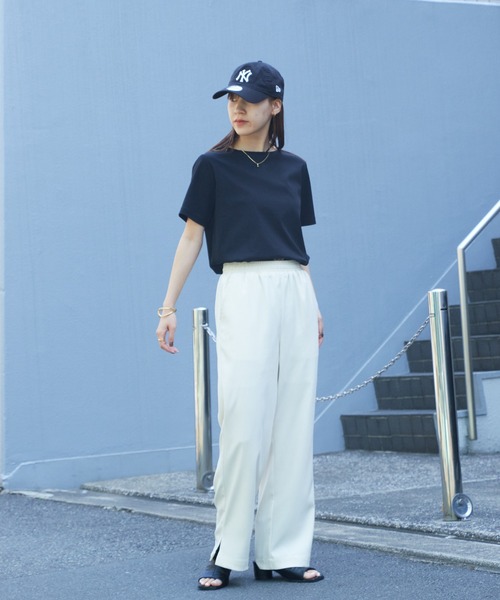 COLONY 2139（コロニートゥーワンスリーナイン）の「スマート半袖コンパクトTシャツ（Tシャツ/カットソー・レディース・ホワイト/ネイビー/ブラック/チャコールグレー・FREE）」の9枚目の写真