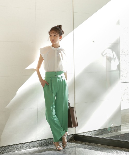 N.(N. Natural Beauty Basic)(エヌエヌナチュラルビューティーベーシック)の「◆バルーンノースリーブブラウス(シャツ/ブラウス・レディース・オフホワイト/ホワイト系その他/ネイビー/パープル系その他・MEDIUM)」の9枚目の写真