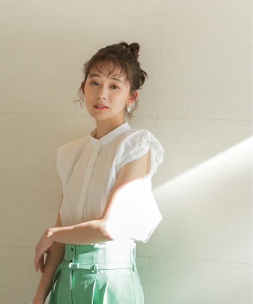 N.(N. Natural Beauty Basic)(エヌエヌナチュラルビューティーベーシック)の「◆バルーンノースリーブブラウス(シャツ/ブラウス・レディース・オフホワイト/ホワイト系その他/ネイビー/パープル系その他・MEDIUM)」の21枚目の写真