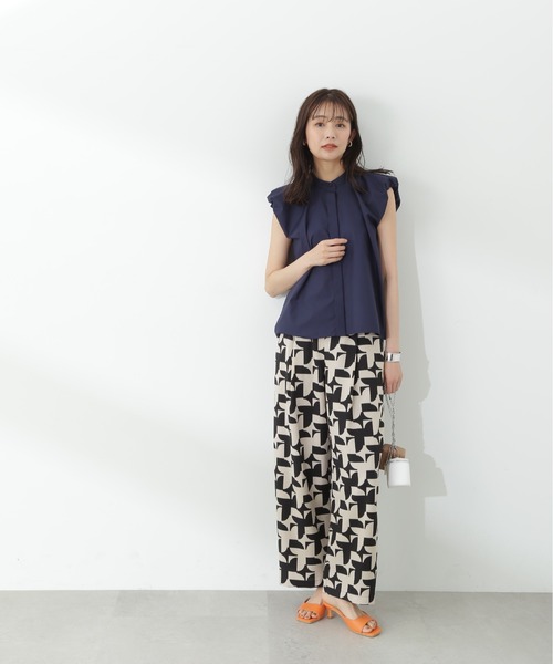 N.(N. Natural Beauty Basic)(エヌエヌナチュラルビューティーベーシック)の「◆バルーンノースリーブブラウス(シャツ/ブラウス・レディース・オフホワイト/ホワイト系その他/ネイビー/パープル系その他・MEDIUM)」の11枚目の写真