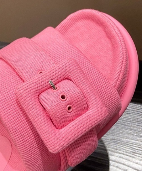 LAC-VERT（ラック・ヴェール）の「厚底ベルトスリッパサンダル（サンダル・レディース・その他1/ブラック/ピンク・L/M）」の18枚目の写真