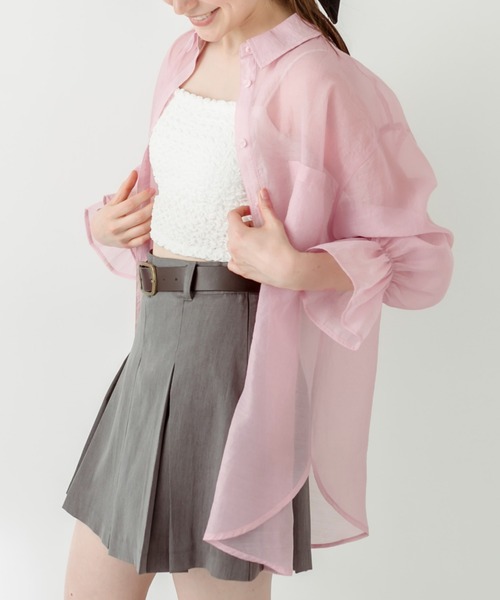 OLIVE des OLIVE（オリーブデオリーブ）の「ポケット刺繍キャンディ袖シャツ　1031040390（シャツ/ブラウス・レディース・ネイビー/ピンク/サックスブルー/オフホワイト・FREE）」の4枚目の写真