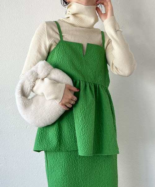 wee9s（ウィークス）の「non non iron emboss cami / アイロン不要なエンボスキャミ（ベスト・レディース・グリーン/ホワイト/ブラック・FREE）」の10枚目の写真