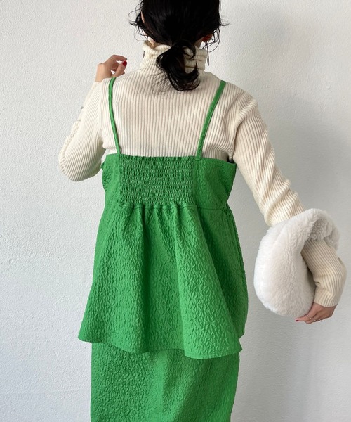 wee9s（ウィークス）の「non non iron emboss cami / アイロン不要なエンボスキャミ（ベスト・レディース・グリーン/ホワイト/ブラック・FREE）」の9枚目の写真