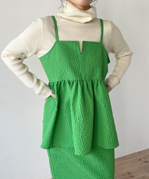 wee9s（ウィークス）の「non non iron emboss cami / アイロン不要なエンボスキャミ（ベスト・レディース・グリーン/ホワイト/ブラック・FREE）」の7枚目の写真