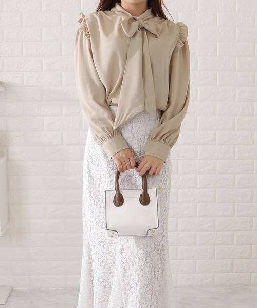 【美品】プラダ☆フリル　ボウタイ　現行　42サイズ　ブラウス　XL 美品】プラダ☆フリル ボウタイ 現行 42サイズ ブラウス XL