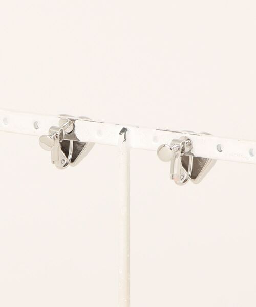 flower（フラワー）の「ハートイヤリング（イヤリング・レディース・シルバー/ゴールド・FREE）」の11枚目の写真