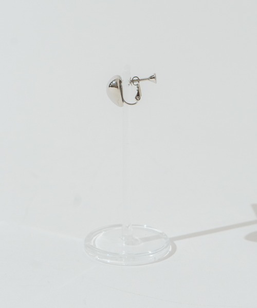 flower（フラワー）の「ハートイヤリング（イヤリング・レディース・シルバー/ゴールド・FREE）」の6枚目の写真