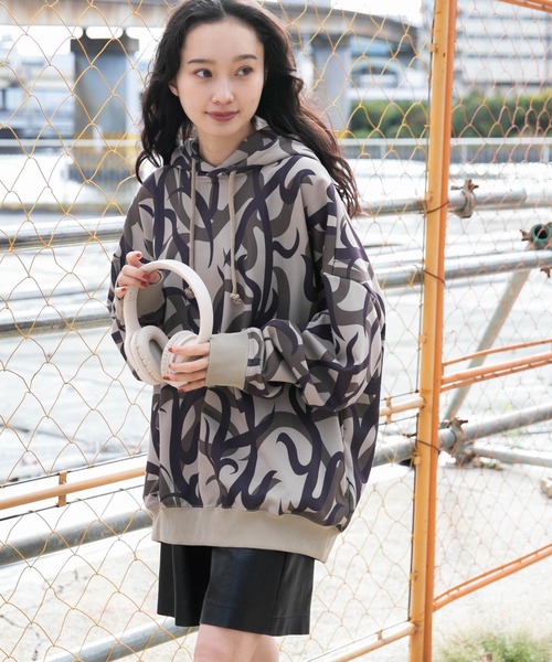 WEGO（ウィゴー）の「WEGO/総柄BIGプルパーカー（パーカー・メンズ・その他1/その他2/その他3/その他4/その他8/その他7/その他9/その他5/その他6・LARGE/MEDIUM）」の3枚目の写真