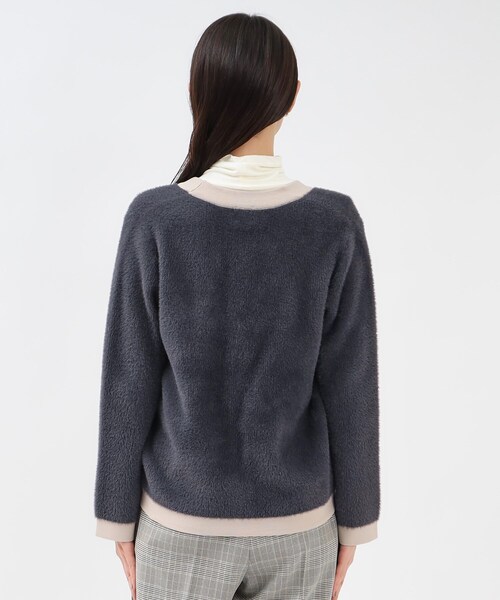 OPAQUE.CLIP（オペークドットクリップ）の「◆フェザーヤーン配色Vネックニットカーディガン【洗濯機洗い可】（カーディガン/ボレロ・レディース・チャコール/ベージュ系その他7・40/38）」の15枚目の写真