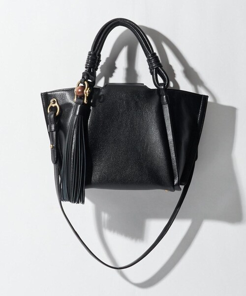 TOFF&LOADSTONE(トフアンドロードストーン)の「タッセルチャーム(キーケース/キーアクセサリー・レディース・キャメル/ホワイト系/ブラック/サックスブルー・00)」の14枚目の写真