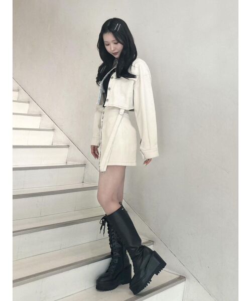 EATME（イートミー）の「フロントボタンデニムスカート（セットアップ可能）（デニムスカート・レディース・アイボリー/ブルー/ブラック・SMALL/MEDIUM）」の12枚目の写真