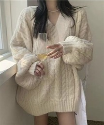 ゆったりサイズVネックケーブルチュニックニットプルオーバー