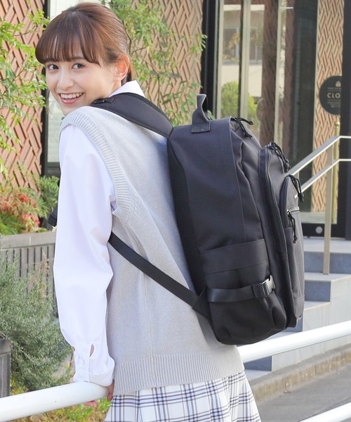 Honeys（ハニーズ）の「多ポケットリュック（バックパック/リュック・レディース・ブラック×グレー/ブラック×ホワイト/ブラック×パープル・FREE）」の8枚目の写真