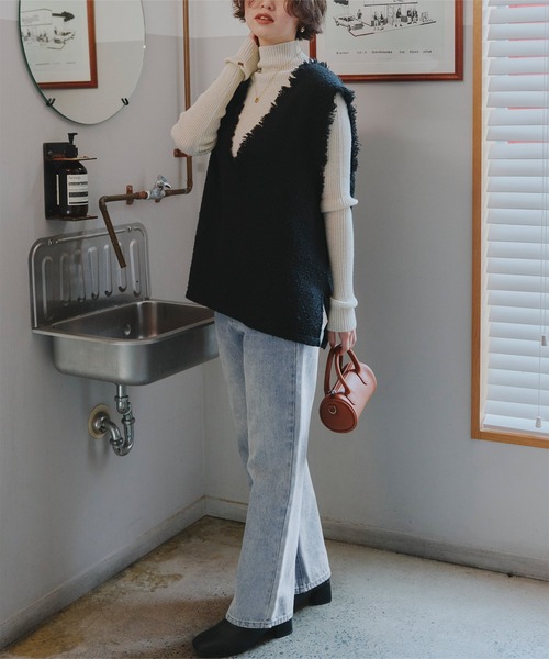 titivate（ティティベイト）の「ハイウエストストレートデニムパンツ（デニムパンツ・レディース・ライトブルー/インディゴブルー・XS/L/TM/S/M）」の9枚目の写真