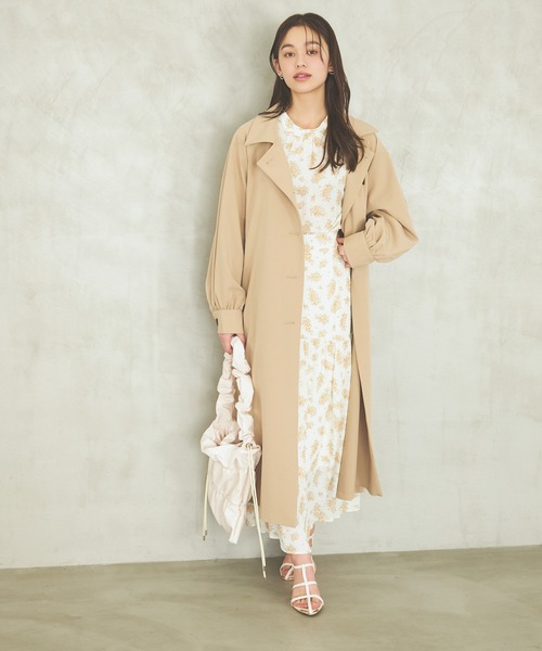 mysty woman(ミスティウーマン)の「ミモザ柄ブラウス 104211(シャツ/ブラウス・レディース・ブラック/イエロー/ブルー・FREE)」の4枚目の写真