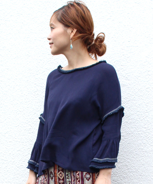 mystic(ミスティック)の「【mystic】ヨウリュウブラウス(シャツ/ブラウス・レディース・オフホワイト/ブラック/ベージュ/ネイビー・FREE)」の4枚目の写真