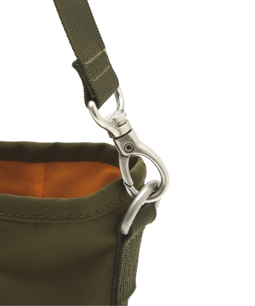 AVIREX(アヴィレックス)の「《直営店限定》HELMET TOTE BAG/ヘルメットトートバッグ(トートバッグ・レディース・アイボリー/ブラック/オリーブ・FREE)」の11枚目の写真