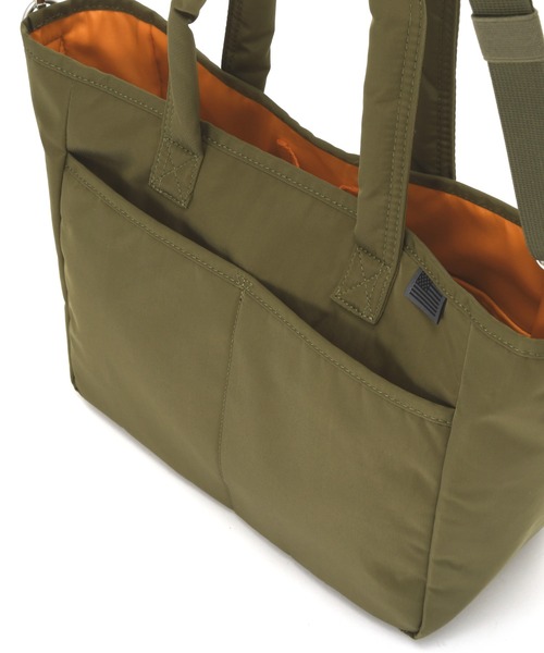 AVIREX(アヴィレックス)の「《直営店限定》HELMET TOTE BAG/ヘルメットトートバッグ(トートバッグ・レディース・アイボリー/ブラック/オリーブ・FREE)」の14枚目の写真