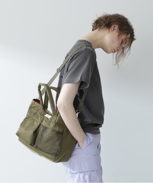 AVIREX(アヴィレックス)の「《直営店限定》HELMET TOTE BAG/ヘルメットトートバッグ(トートバッグ・レディース・アイボリー/ブラック/オリーブ・FREE)」の17枚目の写真