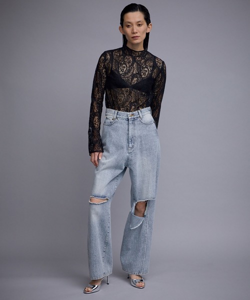 THINGS THAT MATTER(シングス ザット マター)の「KNEE CUTTING DENIM PANTS / ニーカッティングデニムパンツ(デニムパンツ・レディース・ブルー/ブラック・1/2)」の22枚目の写真