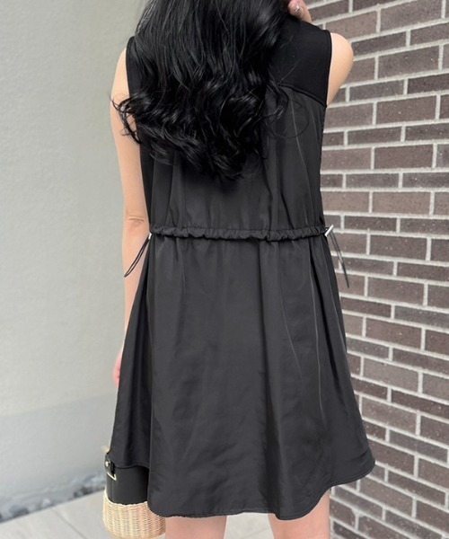 MODE ROBE(モードローブ)の「ドッキングドロストジレ(ベスト・レディース・ブラック/アイボリー・FREE)」の13枚目の写真