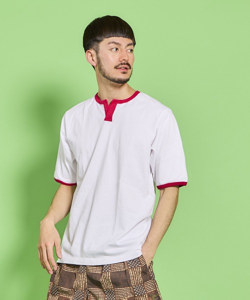 WALLA WALLA SPORT(ワラワラスポーツ)の「H/S SPLIT NECK RINGER TEE / ハーフスリーブ スプリットネック リンガーティー(Tシャツ/カットソー・メンズ・ホワイト×パープル/ホワイト×ネイビー/ホワイト×グレー/ブラック系その他/ホワイト×ブラック/ホワイト×カーキブラウン/ホワイト×グリーン・X-LARGE/XX-LARGE/XXX-LARGE/LARGE/MEDIUM/SMALL)」の14枚目の写真