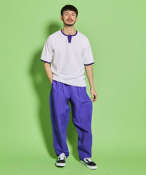 WALLA WALLA SPORT(ワラワラスポーツ)の「H/S SPLIT NECK RINGER TEE / ハーフスリーブ スプリットネック リンガーティー(Tシャツ/カットソー・メンズ・ホワイト×パープル/ホワイト×ネイビー/ホワイト×グレー/ブラック系その他/ホワイト×ブラック/ホワイト×カーキブラウン/ホワイト×グリーン・X-LARGE/XX-LARGE/XXX-LARGE/LARGE/MEDIUM/SMALL)」の9枚目の写真