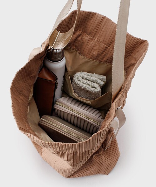 OPAQUE.CLIP(オペークドットクリップ)の「◆【2WAY/A4サイズ対応】サイドリボンドロストショルダーバッグ(ショルダーバッグ・レディース・グレー/ブラック/アイボリー/ベージュ系その他2・00)」の15枚目の写真