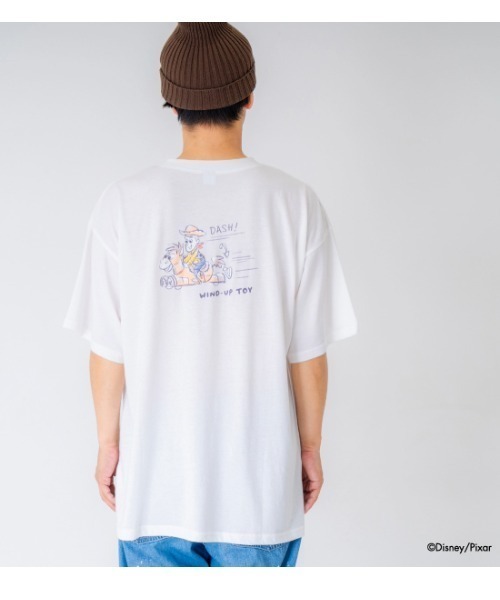 and D. petit main(アンドディープティマイン)の「【親子リンク】【Disney】【DAD】トイストーリー/半袖Tシャツ(Tシャツ/カットソー・メンズ・ホワイト/チャコール・MEDIUM)」の3枚目の写真