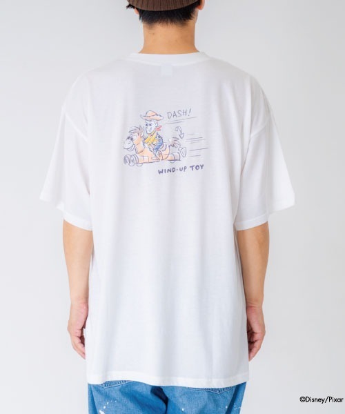 and D. petit main(アンドディープティマイン)の「【親子リンク】【Disney】【DAD】トイストーリー/半袖Tシャツ(Tシャツ/カットソー・メンズ・ホワイト/チャコール・MEDIUM)」の12枚目の写真